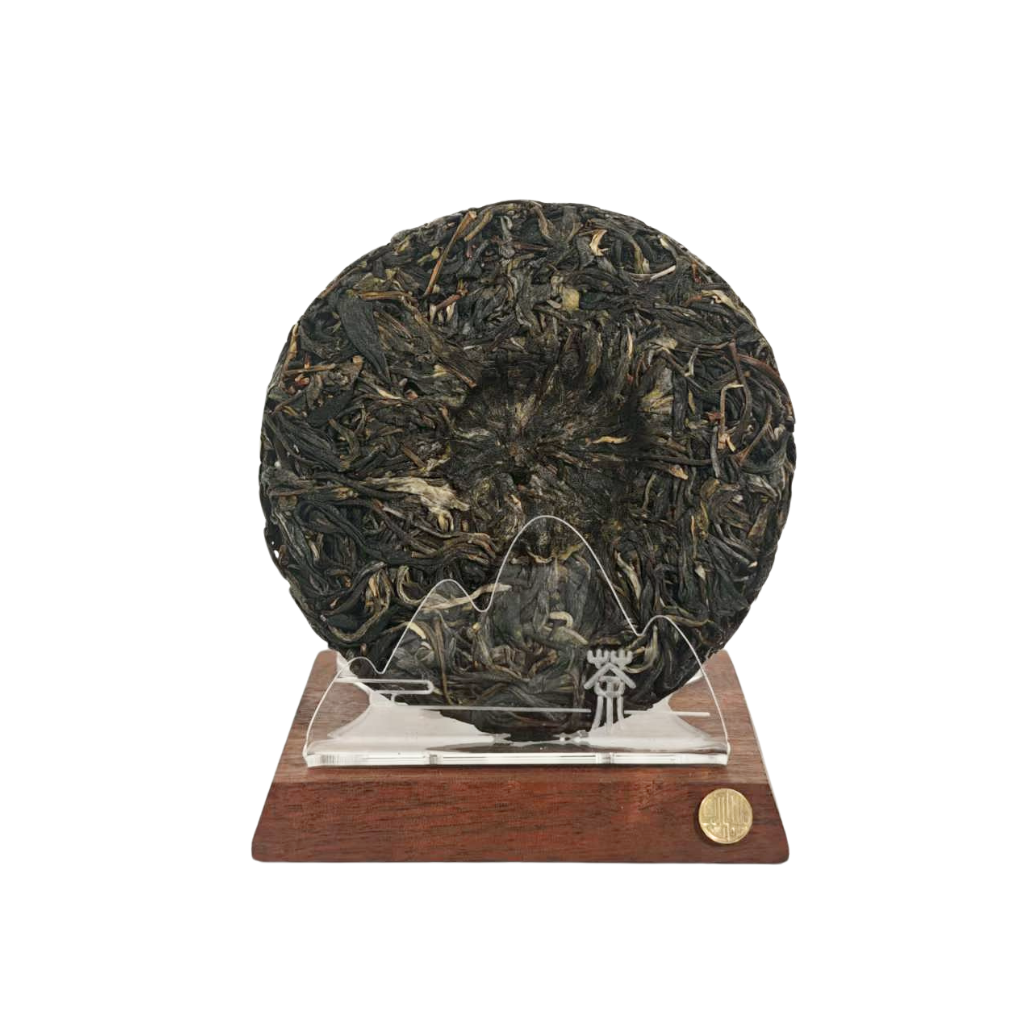 Unwrapped Tea & Leaf 2023 Spring Leng Shui He Ancient Tree Raw Pu-erh Tea Cake 100g – Yiwu Guafengzhai Cold-Water River Sheng Pu-erh with floral honey aroma and smooth sweet flavor.